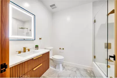 24247 Park Granada, Calabasas, CA 91302 - Photo 38