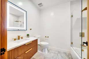 24247 Park Granada, Calabasas, CA 91302 - Photo 38