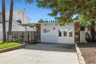 21206 Merridy St, Chatsworth, CA 91311 - Photo 2