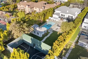 17528 Jayden Ln, Encino, CA 91316 - Photo 1