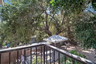 829 Cooper Ave, Los Angeles, CA 90042 - Photo 28