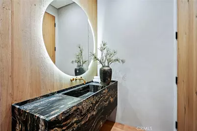 14812 Huston Street, Sherman Oaks, CA 91403 - Photo 8