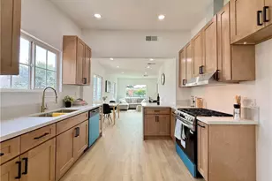 1327 W 97th St, Los Angeles, CA 90044 - Photo 18