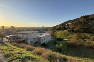 1469 Topa View Trail, Newbury Park, CA 91320 - Photo 2