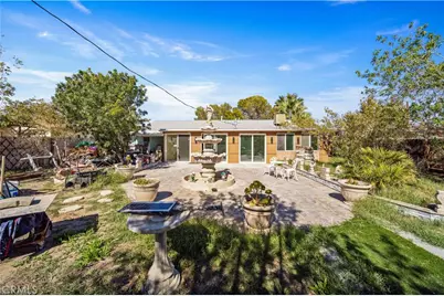 225 W French Avenue, Ridgecrest, CA 93555 - Photo 8