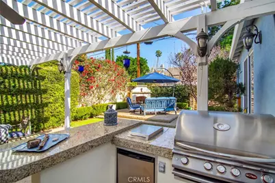 5348 Veloz Avenue, Tarzana, CA 91356 - Photo 30