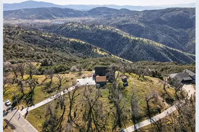 30420 Starland Drive, Tehachapi, CA 93561 - Photo 28