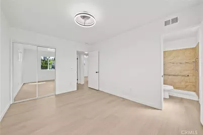 11010 Borden, Pacoima, CA 91331 - Photo 12