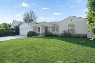 11814 Hesby St, Valley Village, CA 91607 - Photo 30