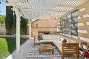 28996 Garnet Canyon Dr, Saugus, CA 91390 - Photo 34