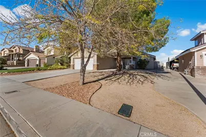 37031 Firethorn, Palmdale, CA 93550 - Photo 4