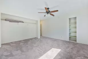 12523 Bradley, Sylmar, CA 91342 - Photo 32