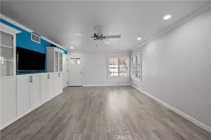 19366 Ave Of The Oaks, Newhall, CA 91321 - Photo 4