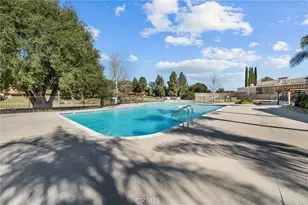 19366 Ave Of The Oaks, Newhall, CA 91321 - Photo 34