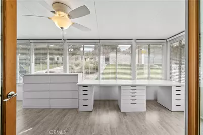 19366 Avenue Of The Oaks, Newhall, CA 91321 - Photo 12