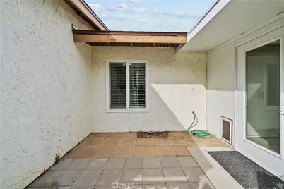 19366 Avenue Of The Oaks, Newhall, CA 91321 - Photo 16
