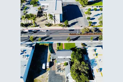 624 N Pasadena, Azusa, CA 91702 - Photo 4