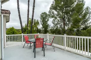 21714 Agajanian, Saugus, CA 91350 - Photo 12