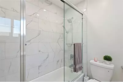 11917 Paso Robles, Granada Hills, CA 91344 - Photo 18