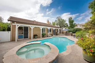 22025 Lytle Ct, Saugus, CA 91390 - Photo 30