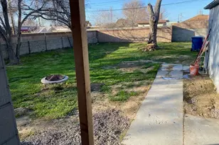 941 W Oldfield, Lancaster, CA 93534 - Photo 18
