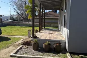 941 W Oldfield, Lancaster, CA 93534 - Photo 14