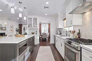 6900 Katherine Ave, Van Nuys, CA 91405 - Photo 2