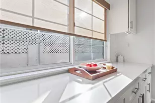 6900 Katherine Ave, Van Nuys, CA 91405 - Photo 22