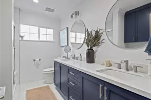 6900 Katherine Ave, Van Nuys, CA 91405 - Photo 32