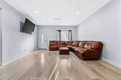 8436 Amboy, Los Angeles, CA 91352 - Photo 6