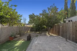 13573 Eldridge, Sylmar, CA 91342 - Photo 38