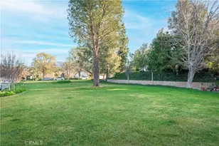 19322 Flowers Ct, Newhall, CA 91321 - Photo 22