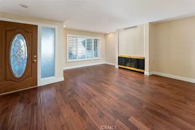 19322 Flowers Court, Newhall, CA 91321 - Photo 4