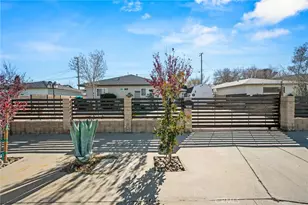 38870 Foxholm Dr, Palmdale, CA 93551 - Photo 16