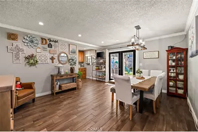 38870 Foxholm Drive, Palmdale, CA 93551 - Photo 2