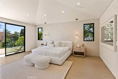 14738 Otsego Street, Sherman Oaks, CA 91403 - Photo 32