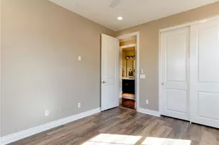 214 Gaspar, Irvine, CA 92618 - Photo 34