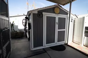 20843 Waalew Rd, Apple Valley, CA 92307 - Photo 10