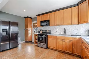 3813 Lyndora St, Lynwood, CA 90262 - Photo 8