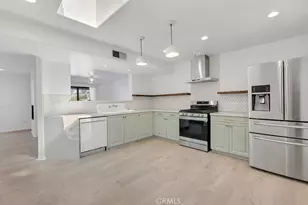 17735 Kinzie St, Northridge, CA 91325 - Photo 8