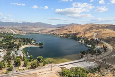 29721 Hunstock, Castaic, CA 91384 - Photo 28