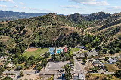 29721 Hunstock, Castaic, CA 91384 - Photo 24