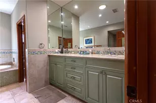 5329 Mecca Ave, Tarzana, CA 91356 - Photo 28