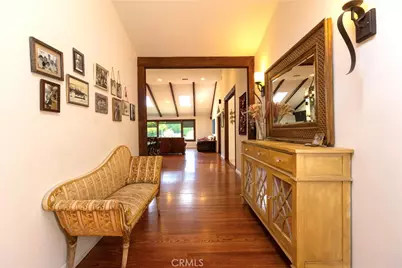 5329 Mecca Avenue, Tarzana, CA 91356 - Photo 12