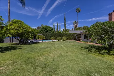 5329 Mecca Avenue, Tarzana, CA 91356 - Photo 4