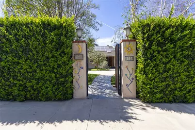 5329 Mecca Avenue, Tarzana, CA 91356 - Photo 6