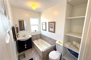 1978 S Holt Ave, Los Angeles, CA 90034 - Photo 12