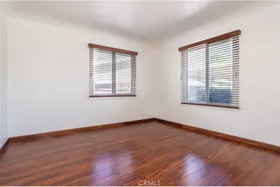 6909 Peach Avenue, Van Nuys, CA 91406 - Photo 12