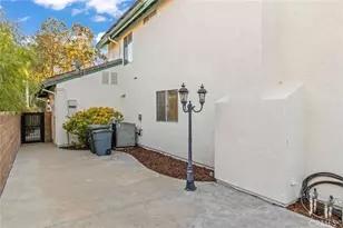 14439 Grandiflors, Canyon Country, CA 91387 - Photo 34