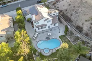 14439 Grandiflors, Canyon Country, CA 91387 - Photo 4